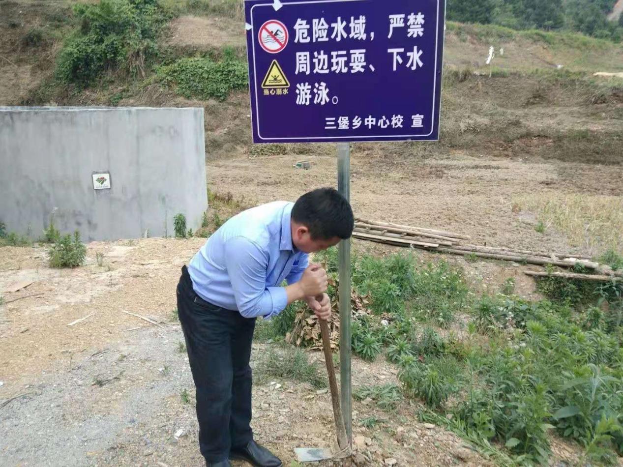 41591987161439897