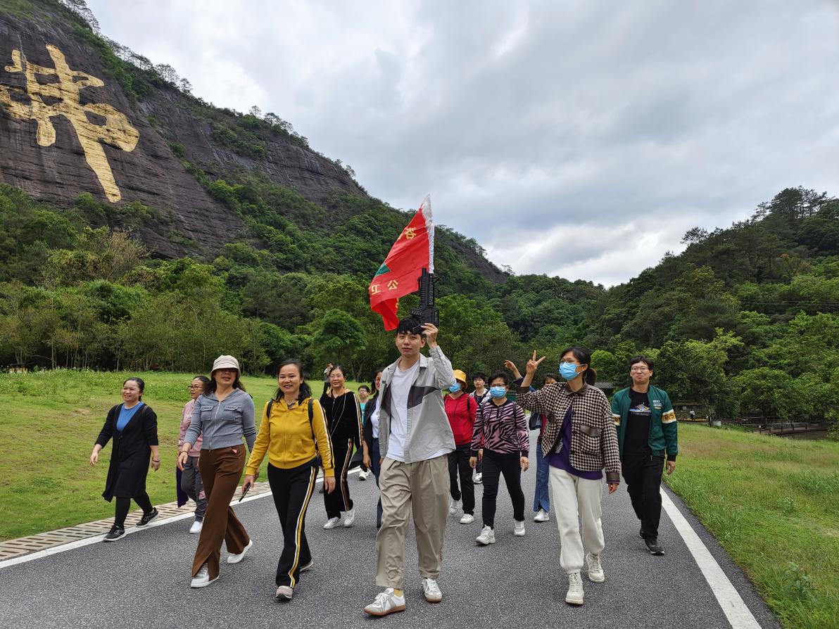 游都峤公卫